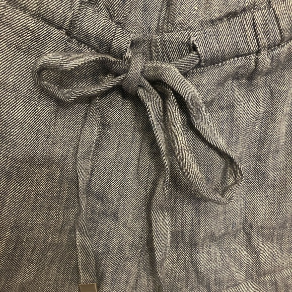 Ann Taylor soft Linen blend ruffle top off the shoulder romper small petite - Picture 8 of 10